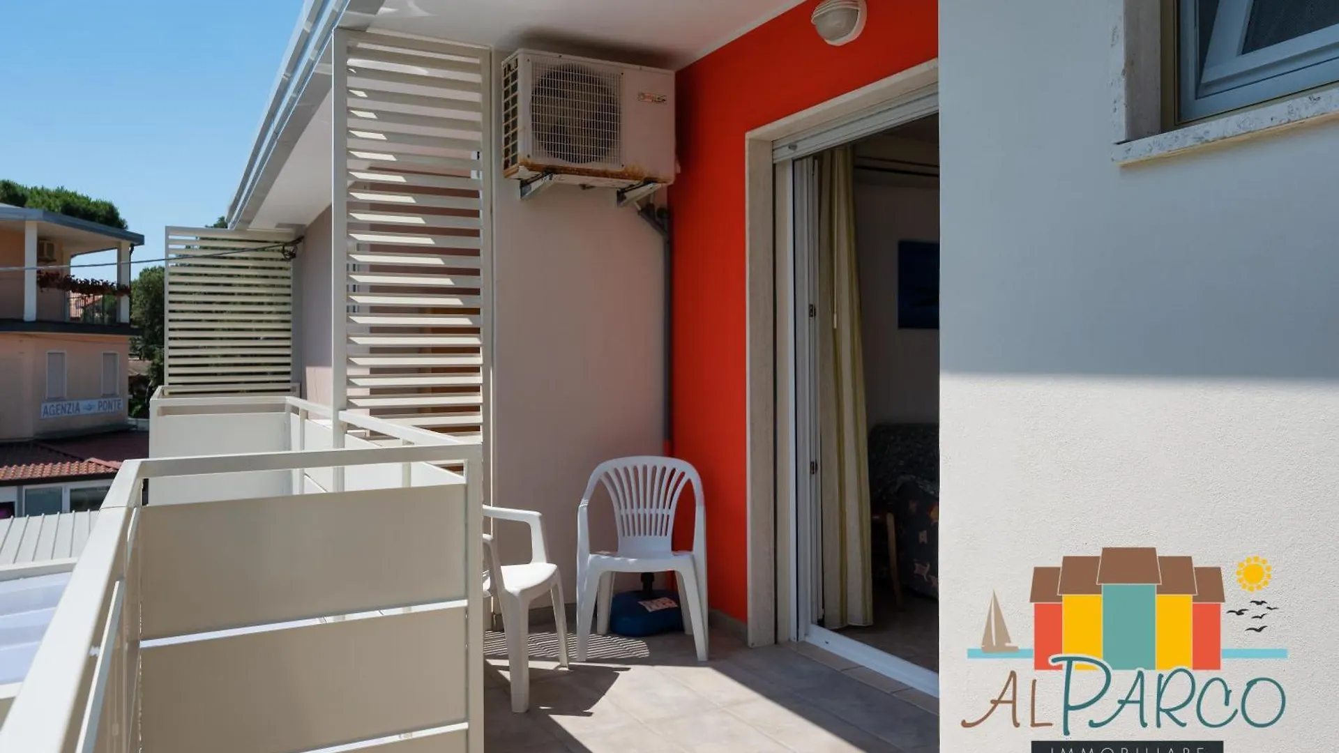 Villa Helen Rosolina Mare 0*,  Italy